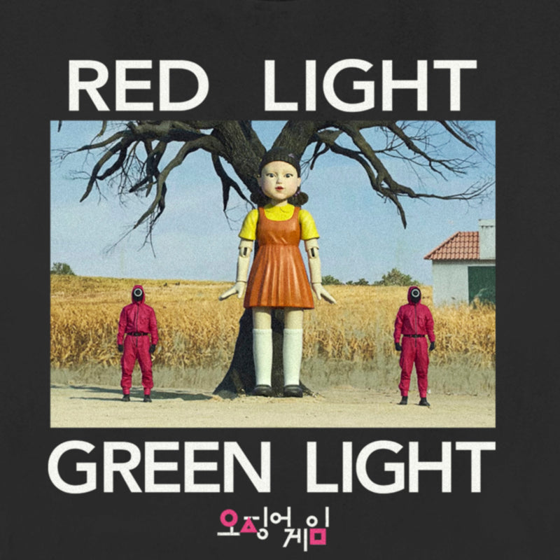 Junior's Squid Game Red Light Green Light Scene T-Shirt